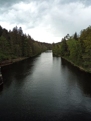 Vom Blaibacher Stauwehr zum Höllenstein Stauwehr