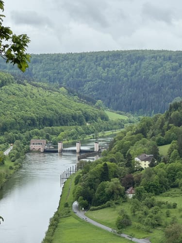 Cross Rad Wandertour mit Teufelskanzel Aussicht zum Neckar