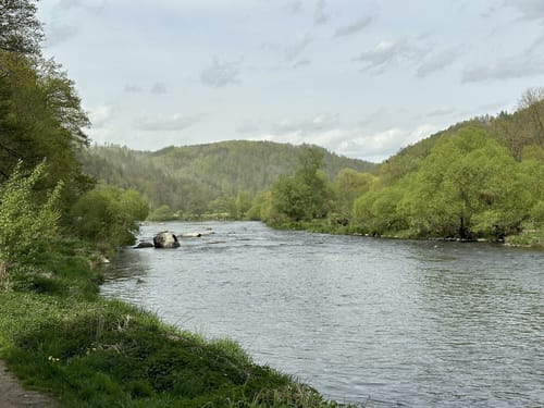 Tour 9: Flusswanderung
