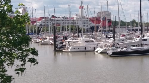 Rundweg zum Hafen Wedel