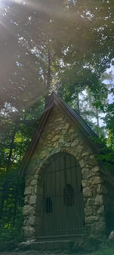 Entlang der Apostelstationen auf den Petersberg