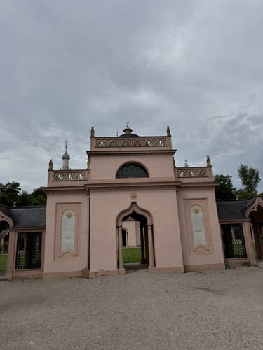 Durch den Schwetzinger Schloßpark