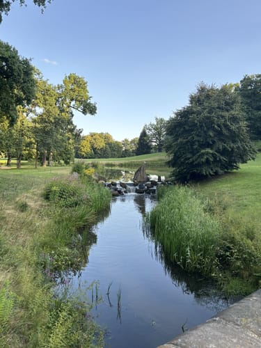 Runde durch Muskauer Schlosspark