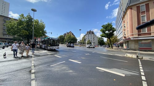Durchs grüne Mainhattan
