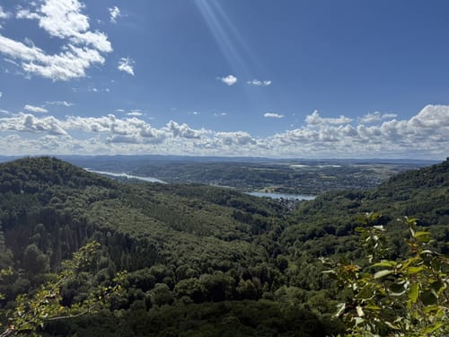 Traumhafte Siebengebirgsrunde mit Löwenburg und Drachenfels