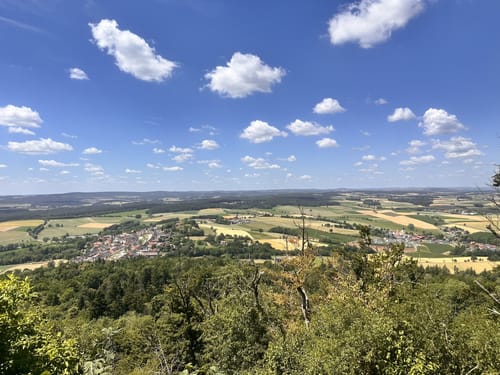 Vulkanlandschaft Rauher Kulm Gelbe - Blaue Linien