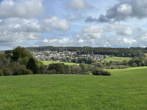 Von Steinborn zum Ernstberg