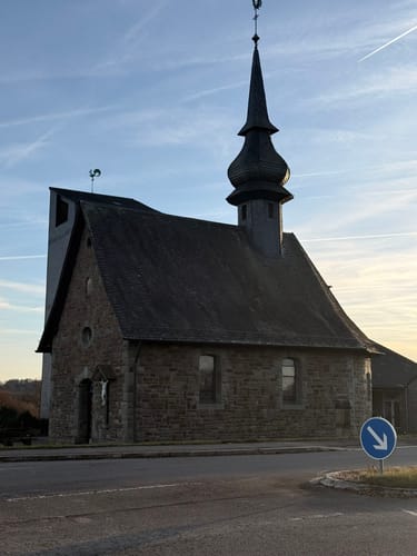 Von der Sankt Sebastians Kirche auf den Leienberg