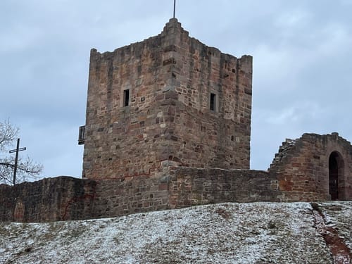 Von Bad Salzschlirf zur Burg Wartenberg