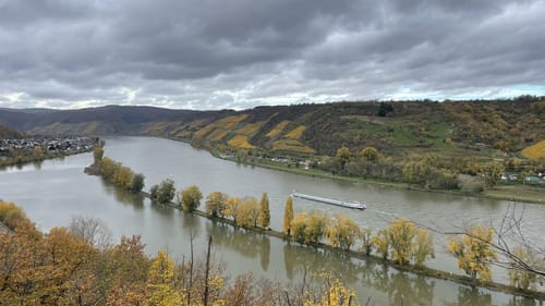 Osterspaier Langhalsweg