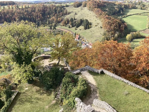 Von Weiler zur Burg Hohengundelfingen