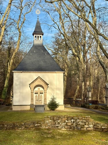 Rund um die Tomburg