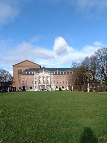 Trier: Palastgarten - Mosel -Altstadt