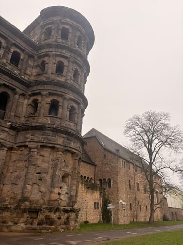 Durch die Innenstadt von Trier und entlang der Mosel