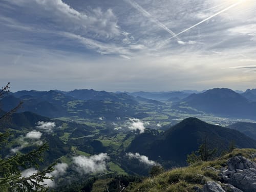 Vom Tatzelwurm zum Brünnsteingipfel