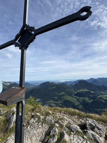 Vom Tatzelwurm zum Brünnsteingipfel