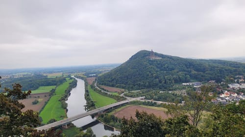 Steinbergen - Wesergebirge - Porta Westfalica