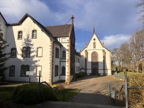 Mariawald und Heimbach-Stausee Nordufer