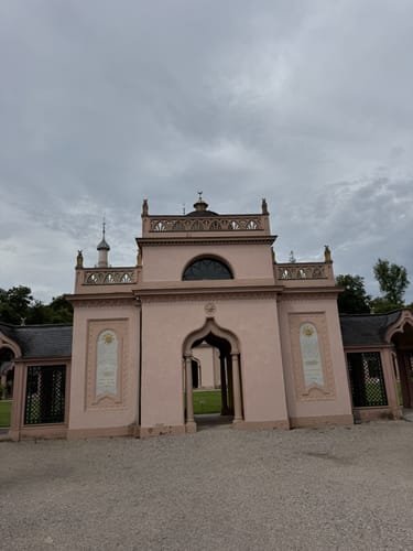 Durch den Schwetzinger Schloßpark