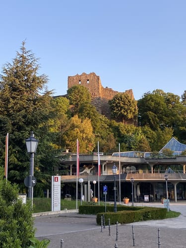 Burg Baden Rundweg