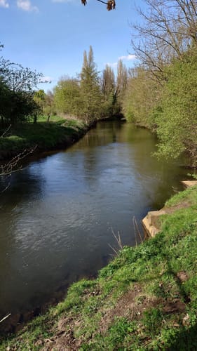 An der Erft zum Schloss Reuschenberg