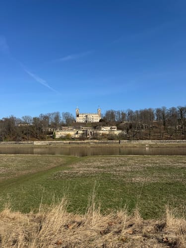 Elbe Wanderung: Lingnerschloss - Weinberge - Loschwitzer Brücke
