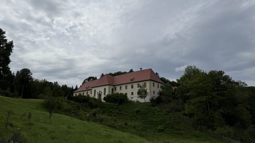 Von der Wimsener Höhle nach Zwiefalten
