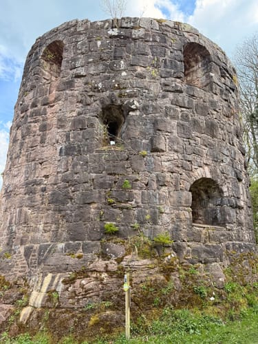Um Schramberg von Burg zu Burg
