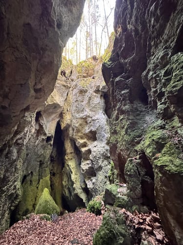 Zur Esperhöhle