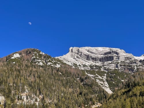 Vom Hintersee zur Engert Holzstube