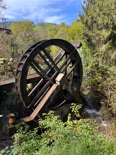 Laubach Wasserfall via Altwied und Melsbach