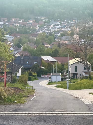 Ernst-Schlösser-Weg