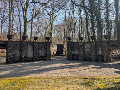 Rundwanderung durch den Moritz van Nassau Park