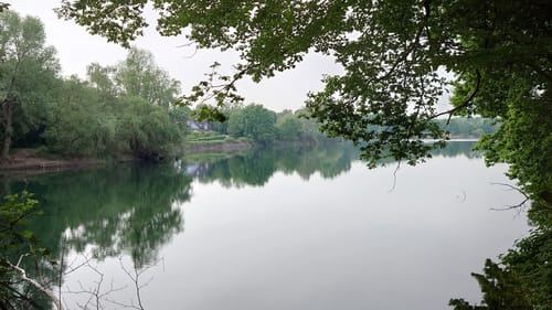 Latumer See und Park Schloss Pesch ab Lank-Latum