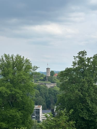 Von Burg zu Berg