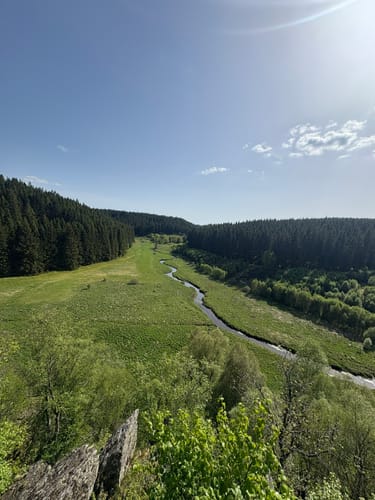 Bieley-Felsen ab Gut Heistert