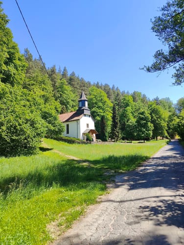 Uhlstädt-Kirchhasel Rundwanderweg 1 (Grüner Balken)