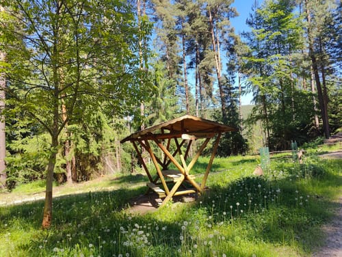Uhlstädt-Kirchhasel Rundwanderweg 1 (Grüner Balken)