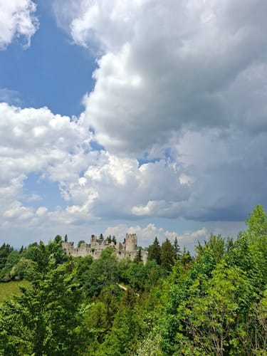 Burgruinen Eisenberg und Hohenfreyberg