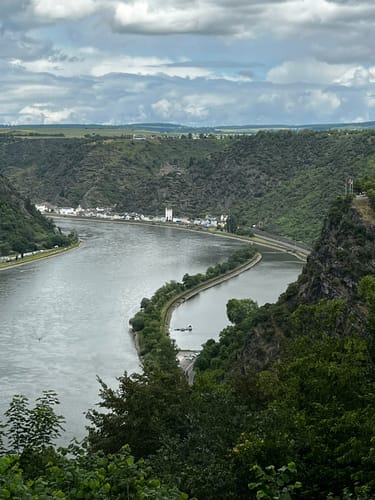 Rund um Urbar am Rhein entlang