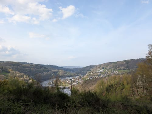 Der Wadenbeißer