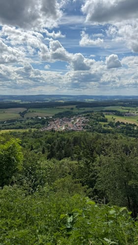 Vulkanlandschaft Rauher Kulm Gelbe - Blaue Linien