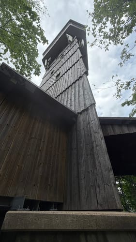 Vulkanlandschaft Rauher Kulm Gelbe - Blaue Linien