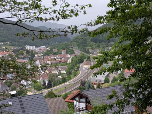 Auf Felsenwegen von Hornberg zu den Schlossfelsen