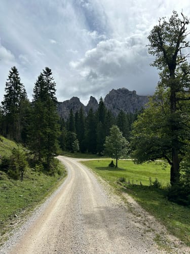 Krün - Krinner-Kofler-Hütte -Schöttelkarspitze - Feldernkreuz -