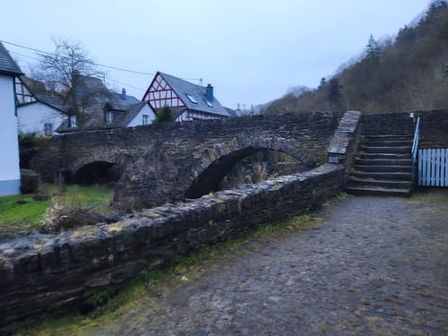 Monrealer Ritterschlag (Traumpfad)