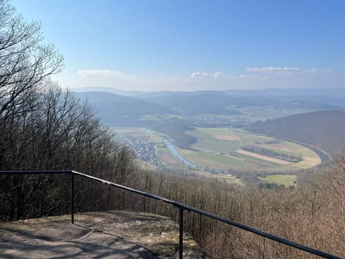 Rund um Junkerkuppe und Burg Hanstein
