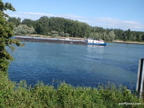 Rheinbrücke Maxau zur Rudolf-von-Habsburg-Brücke von Eggenstein
