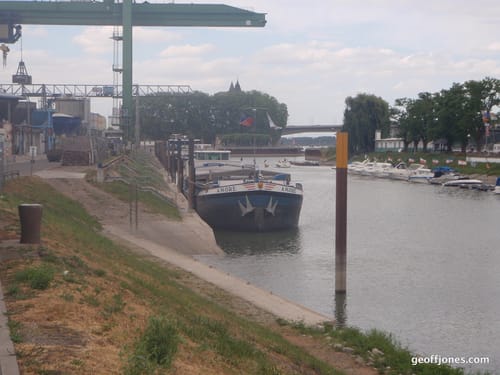 Rheinbrücke Maxau zur Rudolf-von-Habsburg-Brücke von Eggenstein