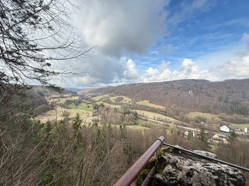 Signalstein, Ruine Wolfsberg, Drei Zinnen, und Burggraf Rundweg
